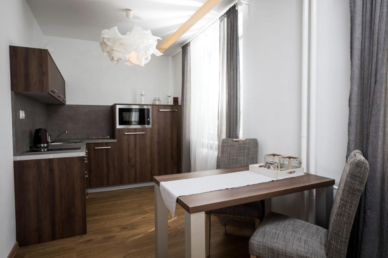 Sting Apartmany Trinec Exterior photo